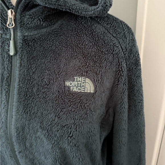 The North Face Green Performance Jacket with Full-Zip and Attached Hood - Picture 2 of 5